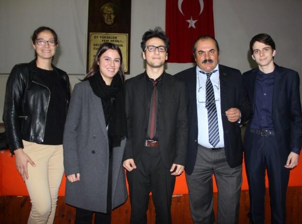 16. Maltepe İlçe Öğrenci Meclis Başkanı Emirhan Çakıroğlu